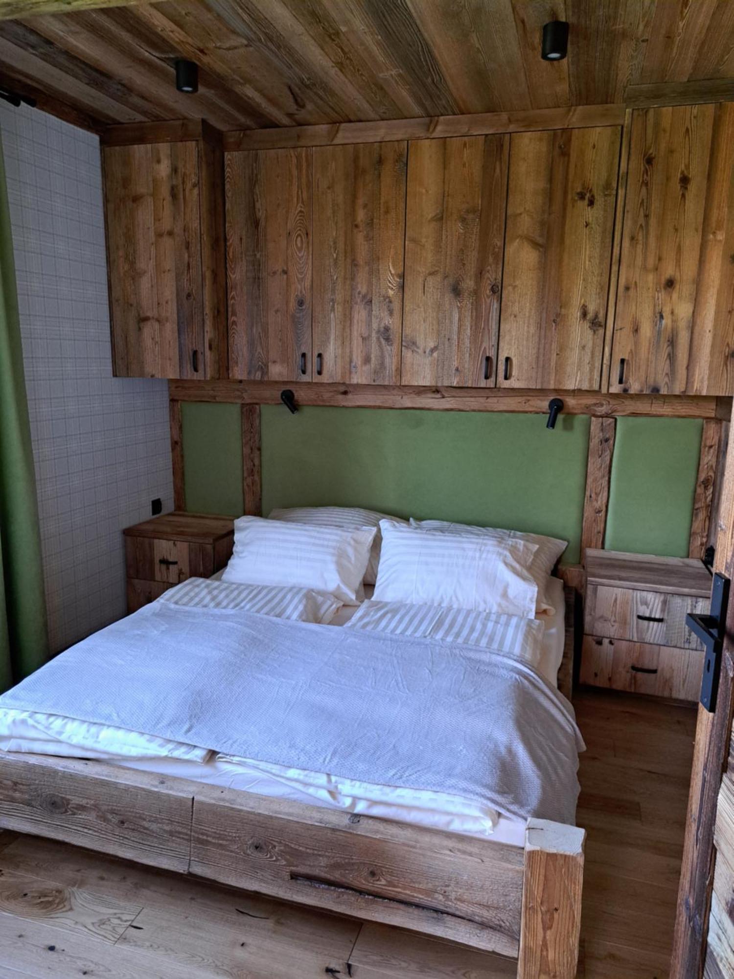 Domki Pod Sosnami Kacwin Zewnętrze zdjęcie